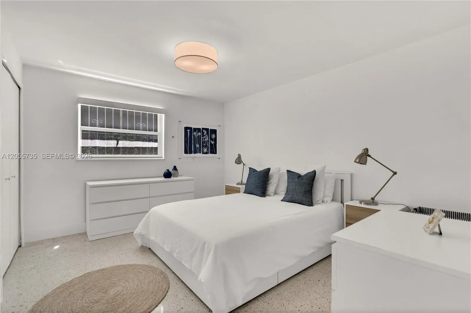 836 SW 1st St # 102, Miami FL 33130