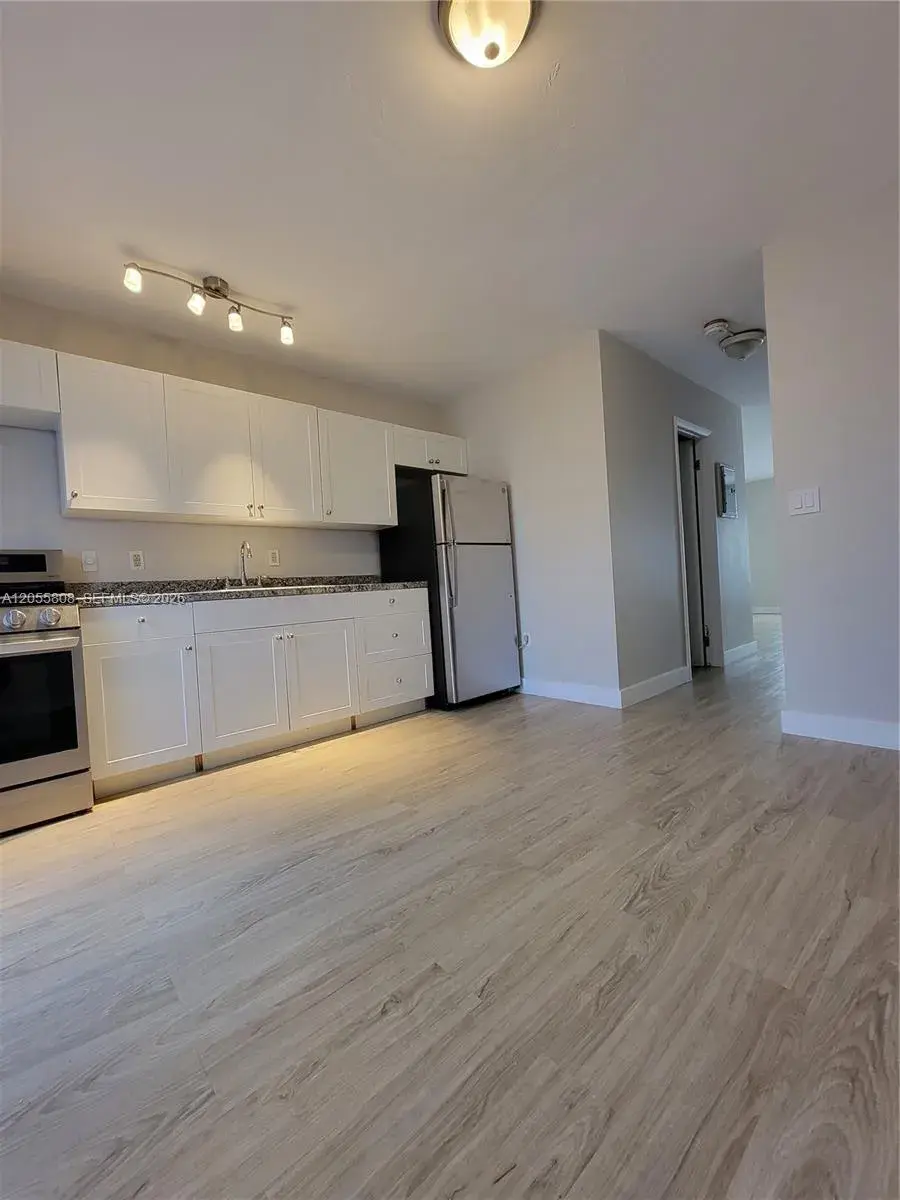 441 Collins Ave # 10, Miami Beach FL 33139