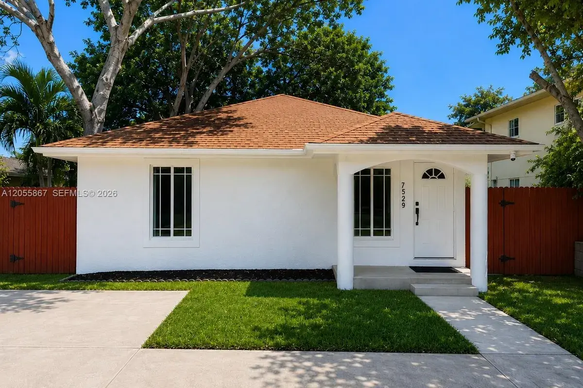 7529 NW 1st Ave, Miami FL 33150