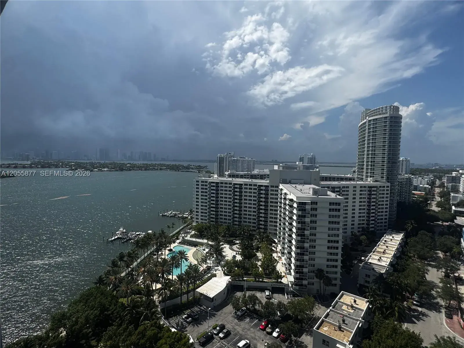 1 bedroom 1 bath Residential Lease for rent at 1330 West Ave # 2105, Miami Beach FL 33139