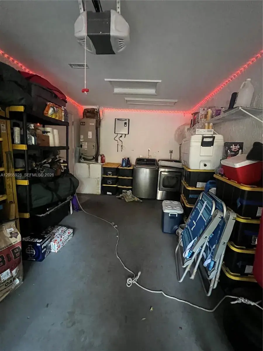 11441 NW 43rd St, Coral Springs FL 33065