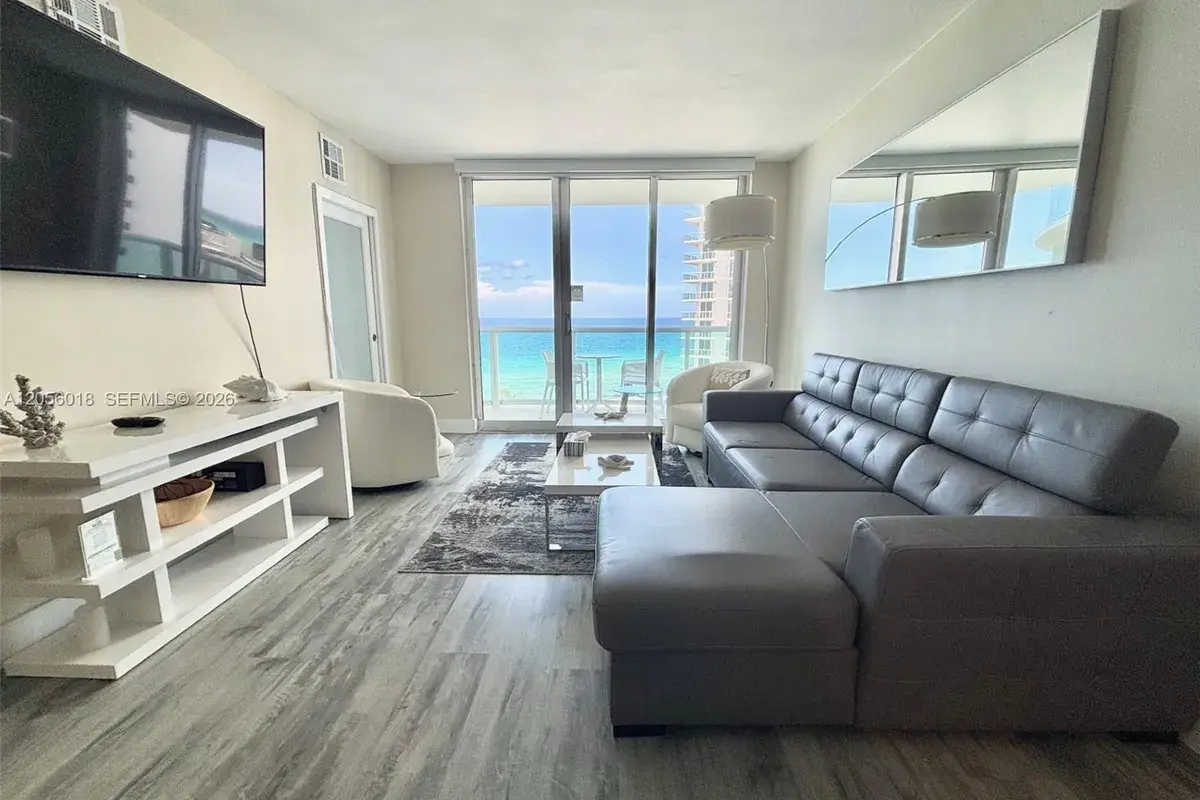 3901 S Ocean Dr # 10L, Hollywood FL 33019