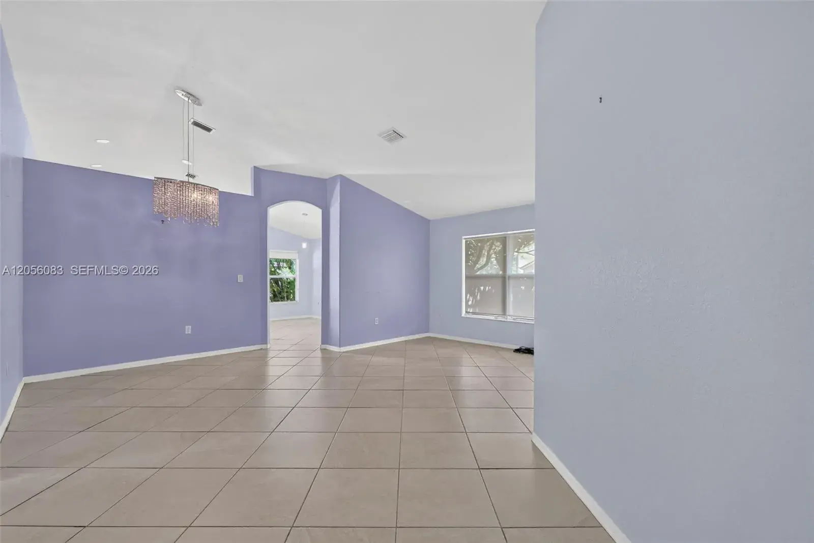 2073 SE 13th St, Homestead FL 33035