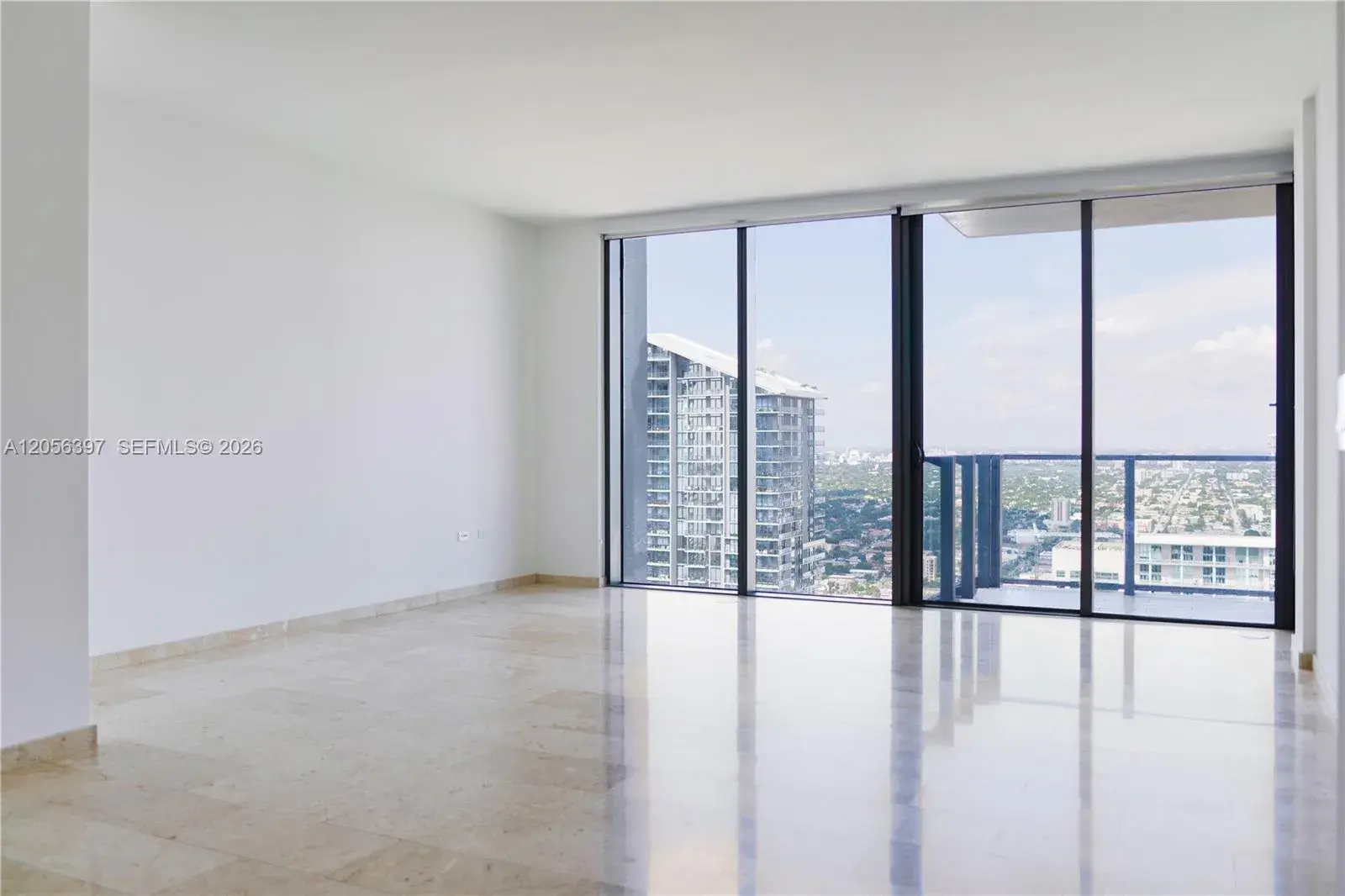 68 SE 6th St # 3908, Miami FL 33130