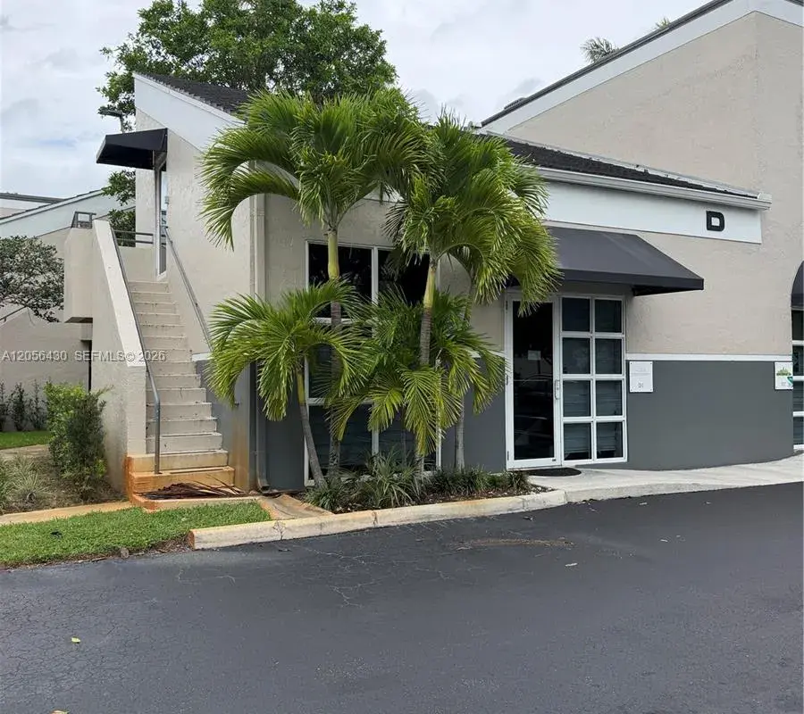 13200 SW 128th St # D1, Miami FL 33186