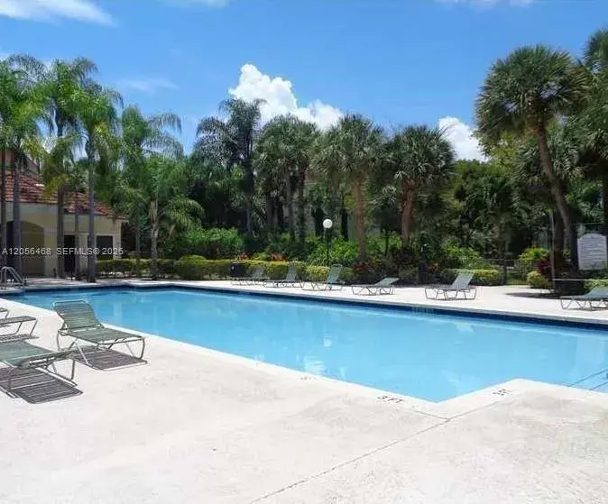 570 S Park Rd # 6, Hollywood FL 33021