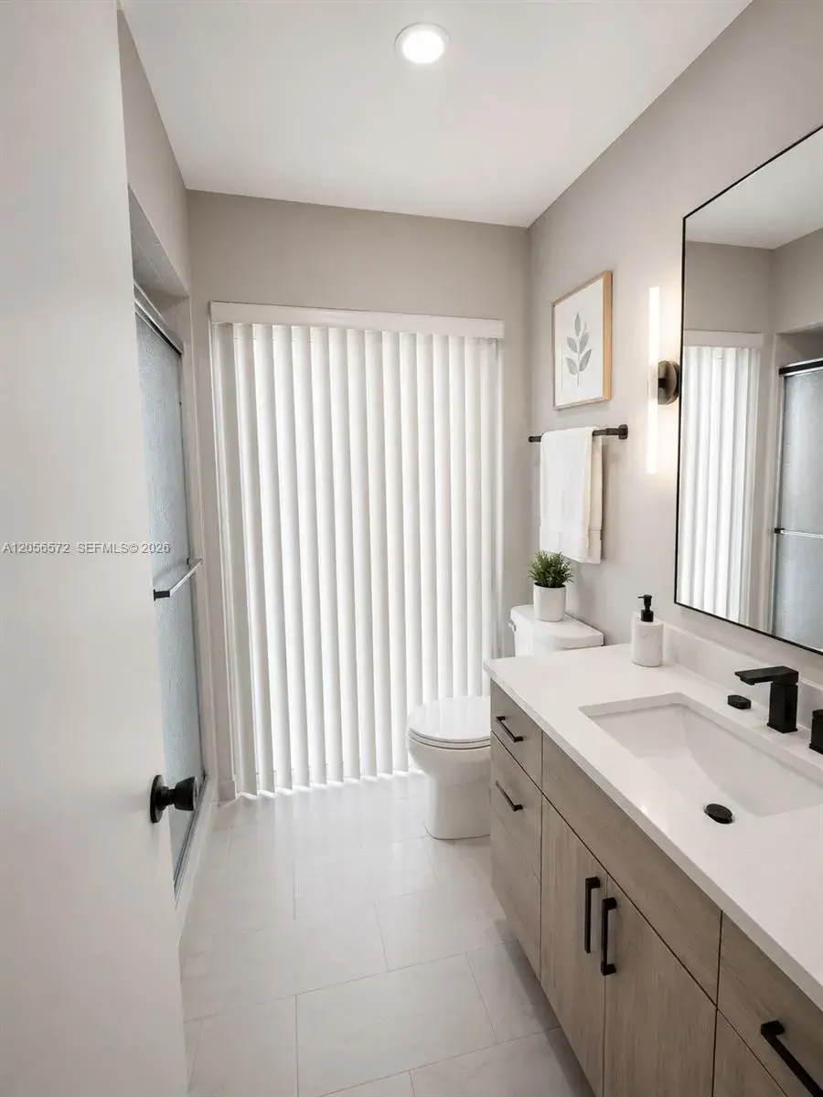 9840 NW 25th Ct, Coral Springs FL 33065