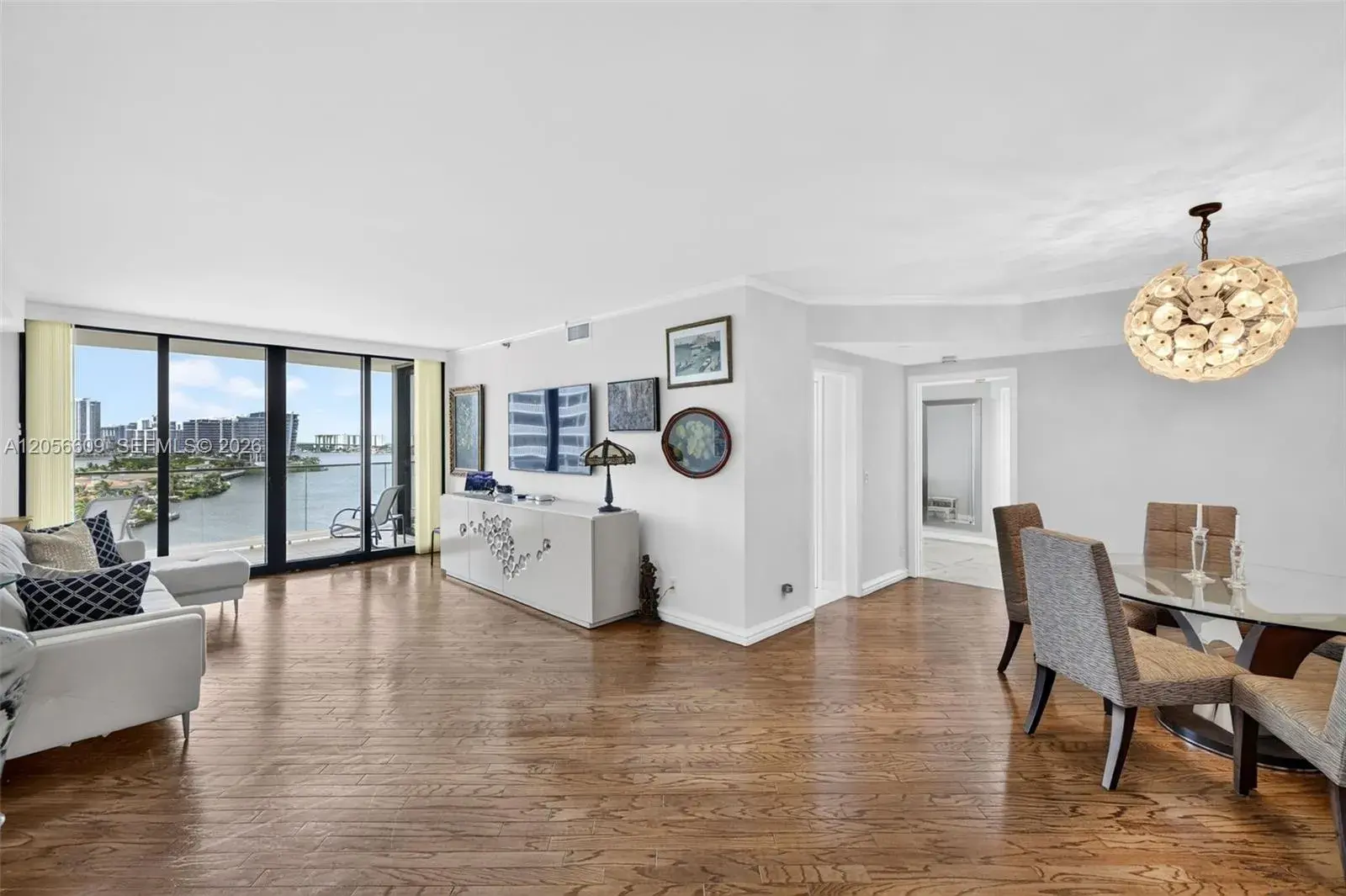 2800 Island Blvd # 1005, Aventura FL 33160