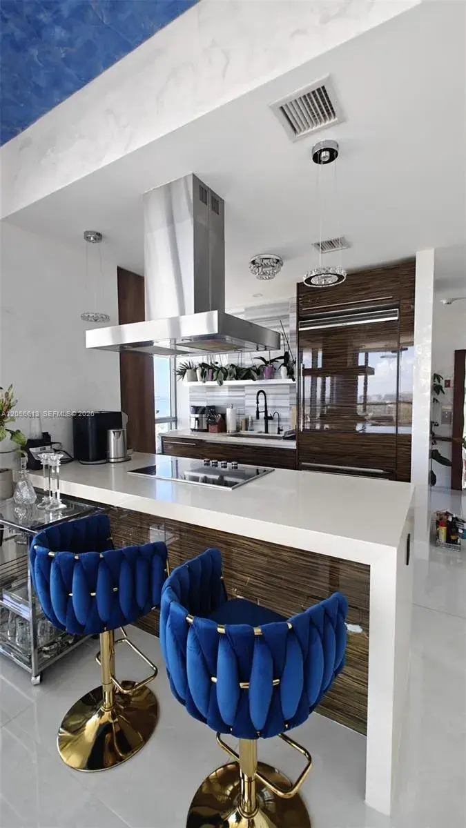 1100 Biscayne Blvd # 2106, Miami FL 33132