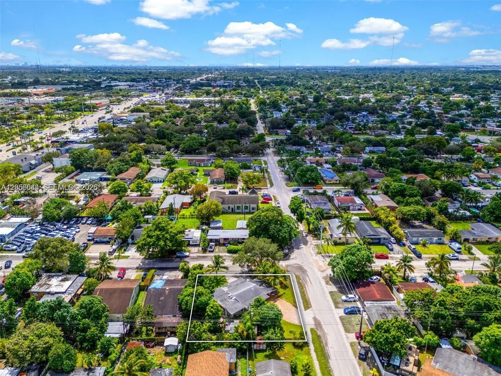 6045 Dawson St, Hollywood FL 33023