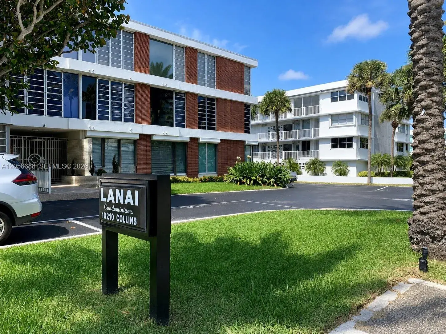 10210 Collins Ave # 303, Bal Harbour FL 33154