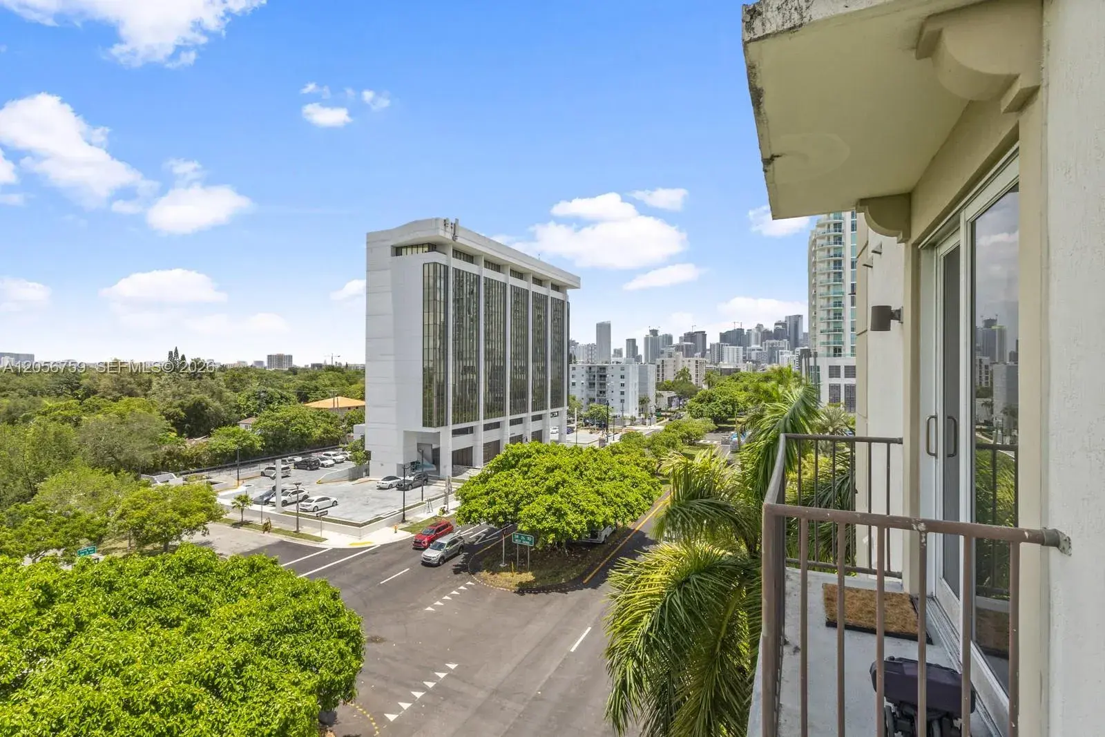 1 bedroom 1 bath Residential Lease for rent at 2701 SW 3rd Ave # 502, Miami FL 33129