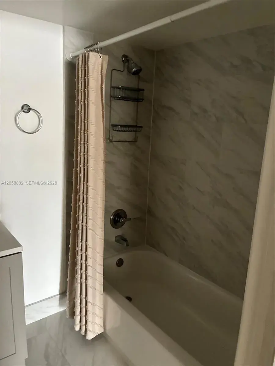 850 N Miami Ave # 406, Miami FL 33136 photo 3