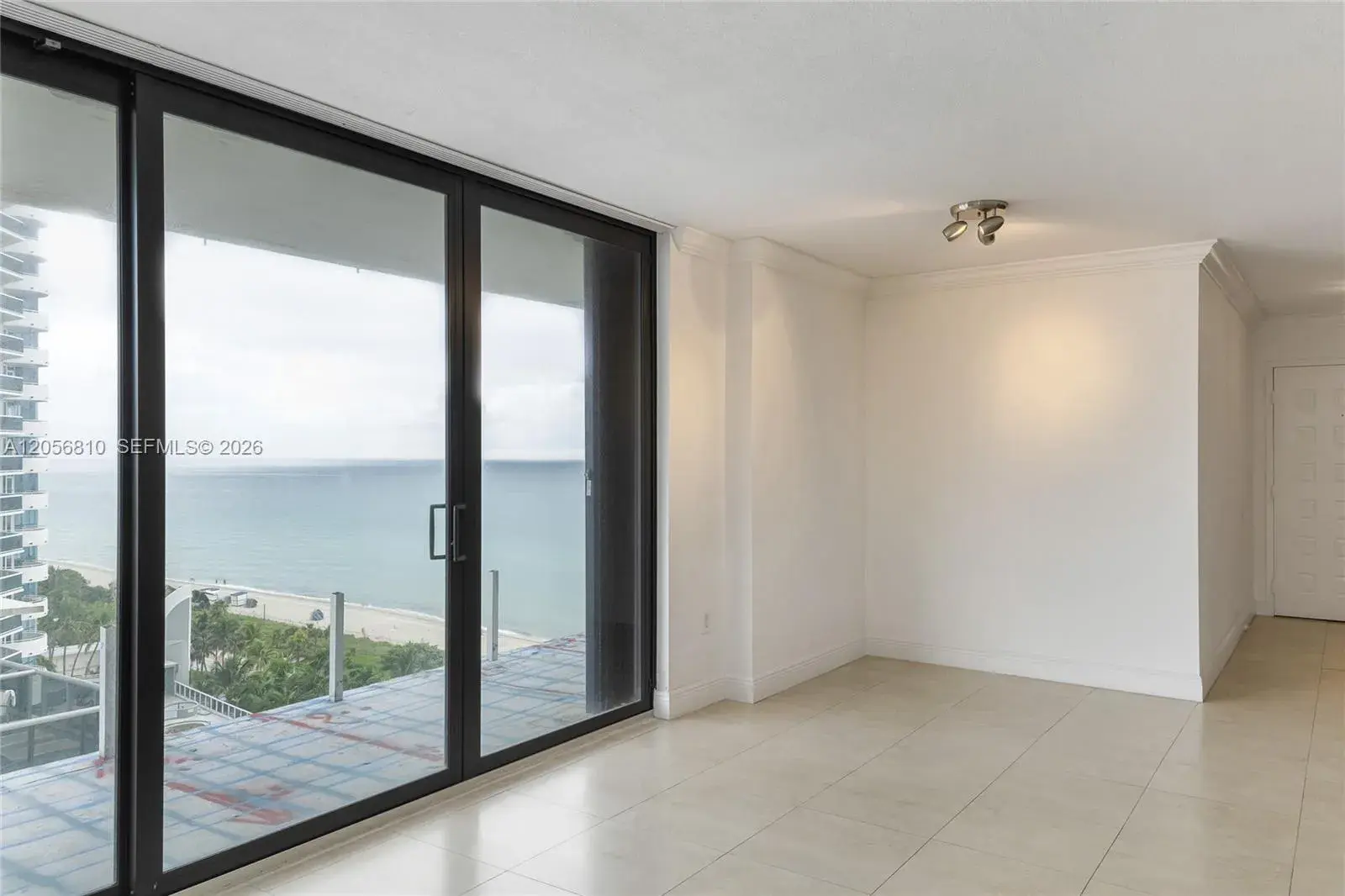 6061 Collins Ave # 15D, Miami Beach FL 33140