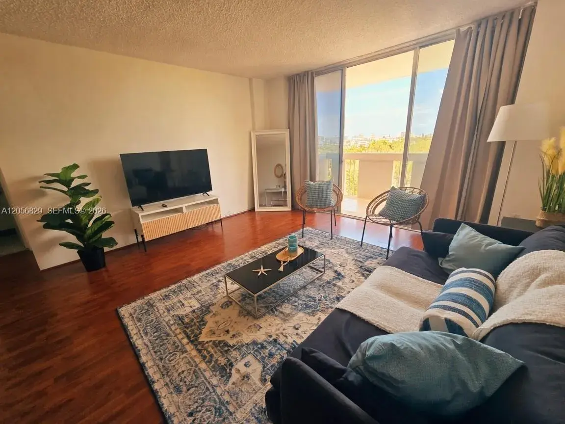 800 West Ave # 722, Miami Beach FL 33139