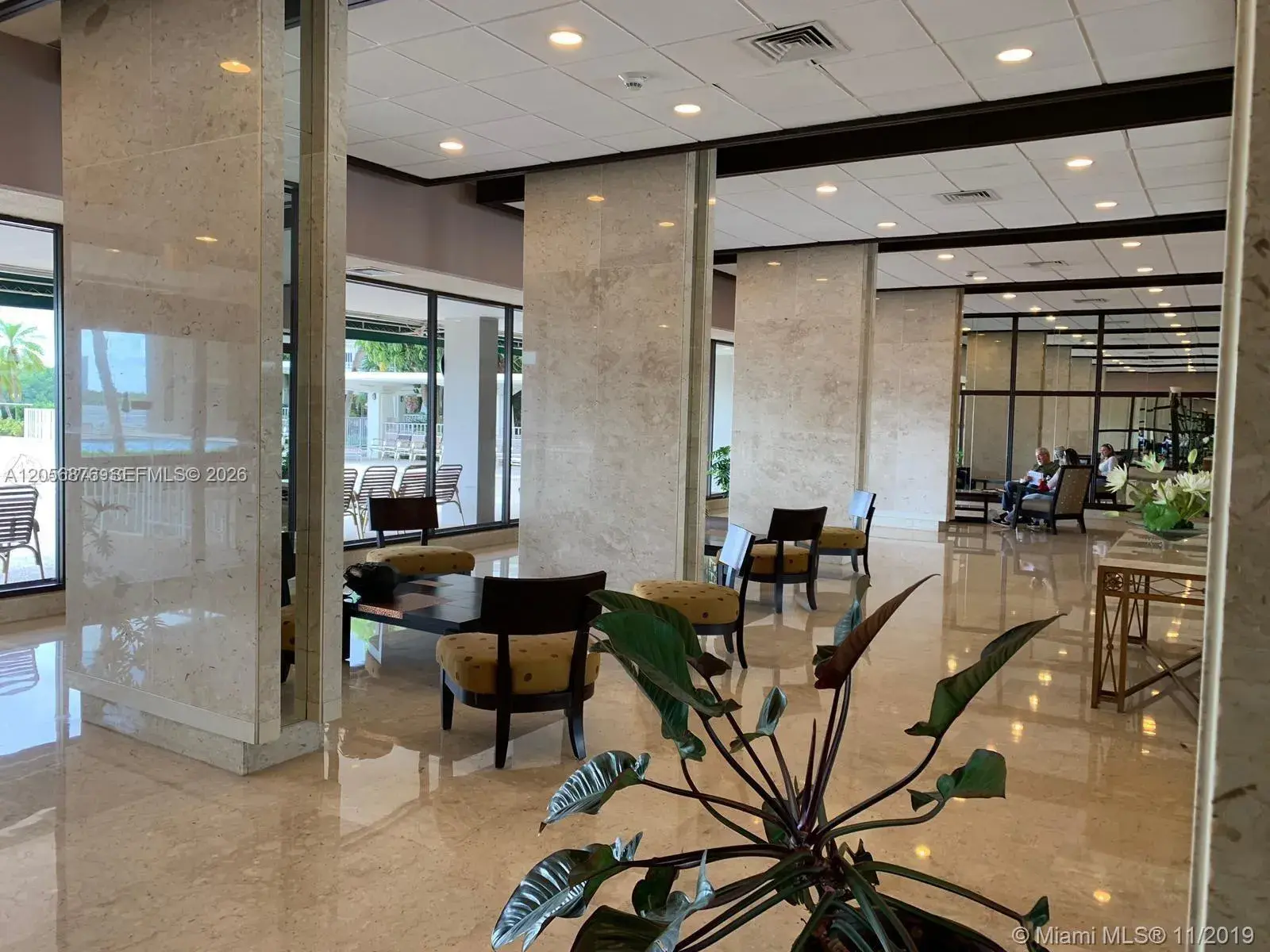 300 Bayview Dr # 207, Sunny Isles Beach FL 33160