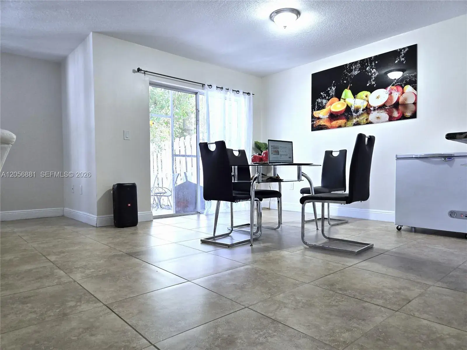 12423 NW 7th Ln, Miami FL 33182