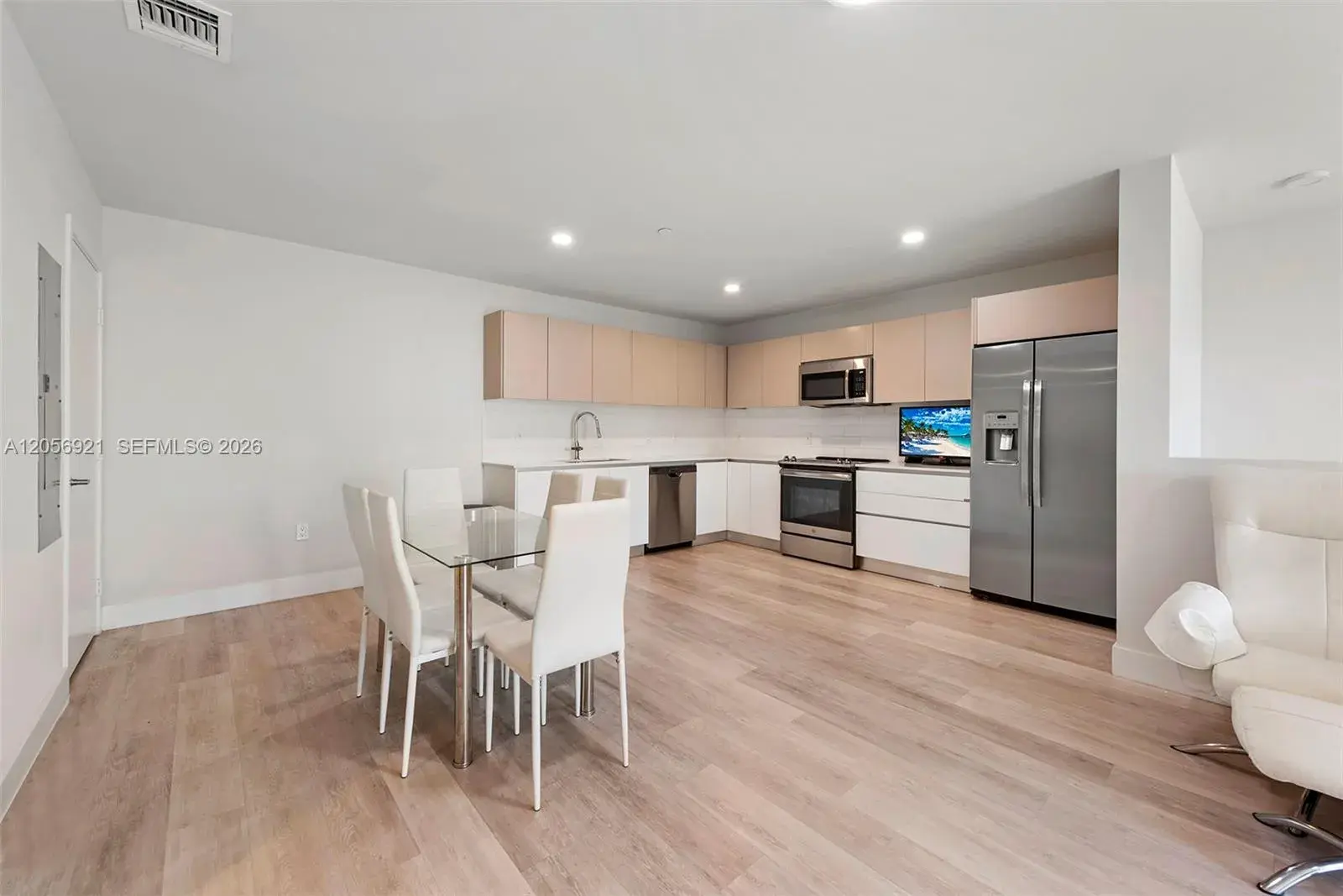 2505 NE 193rd St # 4202, Miami FL 33180
