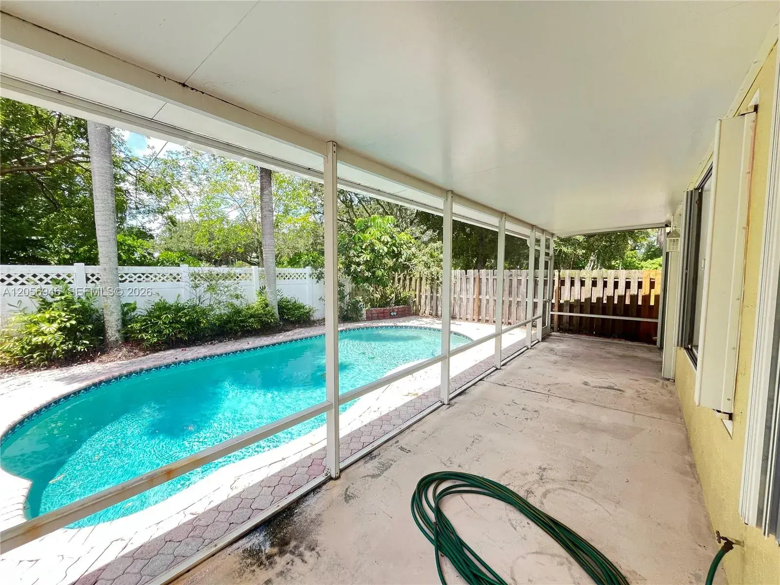 10854 Limeberry Dr, Cooper City FL 33026