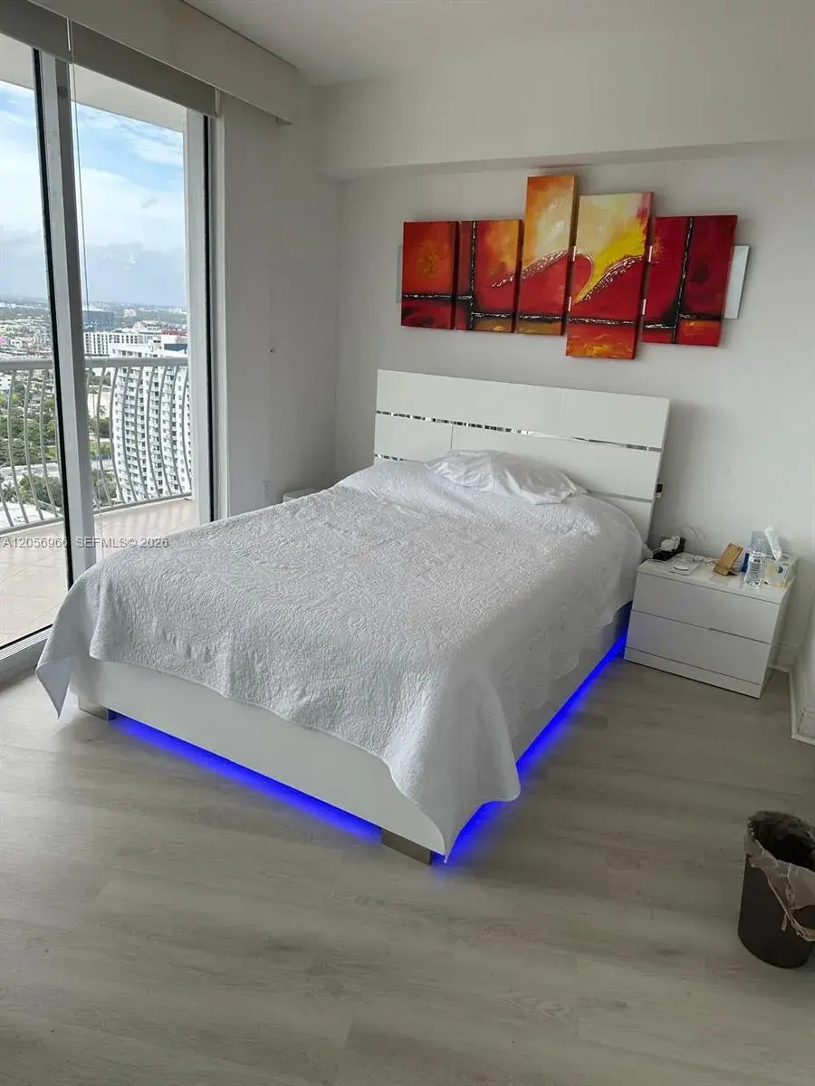 1750 N Bayshore Dr # 2914, Miami FL 33132