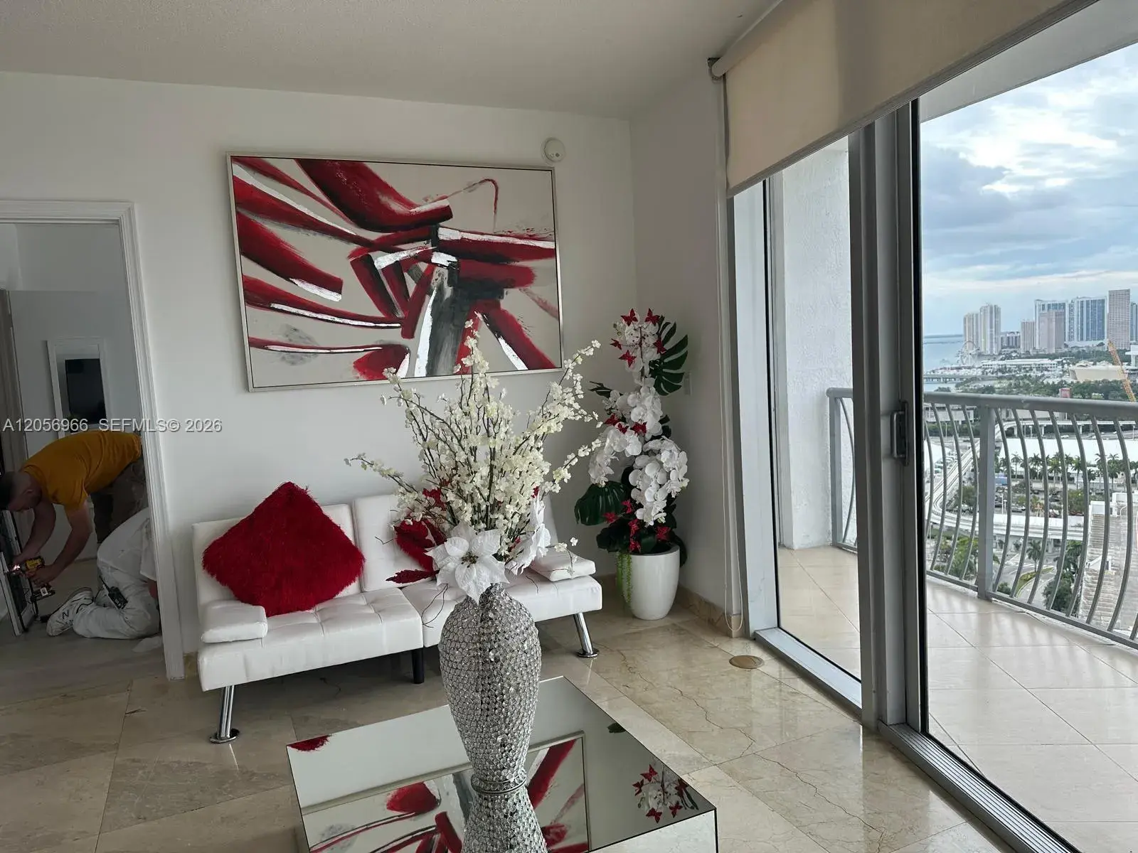 1750 N Bayshore Dr # 2914, Miami FL 33132