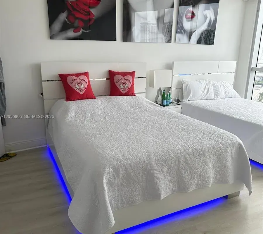 1750 N Bayshore Dr # 2914, Miami FL 33132