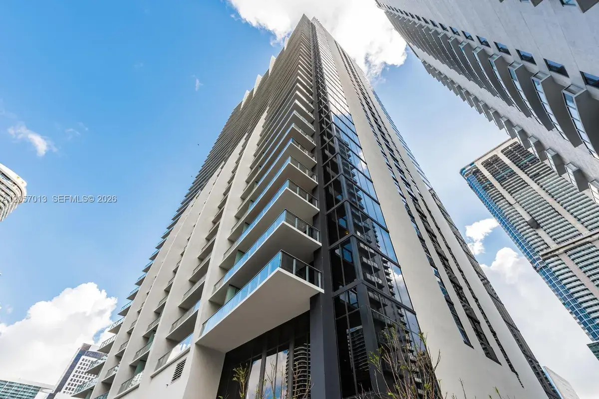 1010 Brickell Ave # 3701, Miami FL 33131