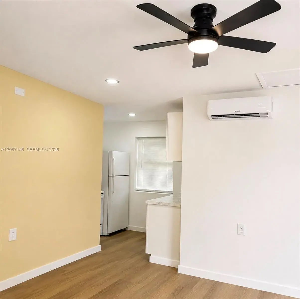 1461 NE 56th St # 3, Fort Lauderdale FL 33334