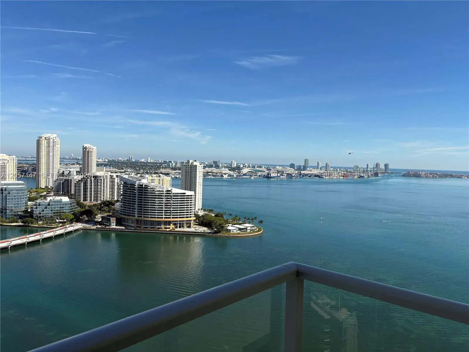 1 bedroom 1 bath Residential Lease for rent at 1155 Brickell Bay Dr, Miami FL 33131