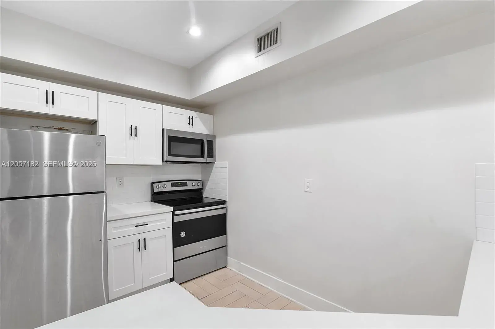 747 Michigan Ave # 301, Miami Beach FL 33139