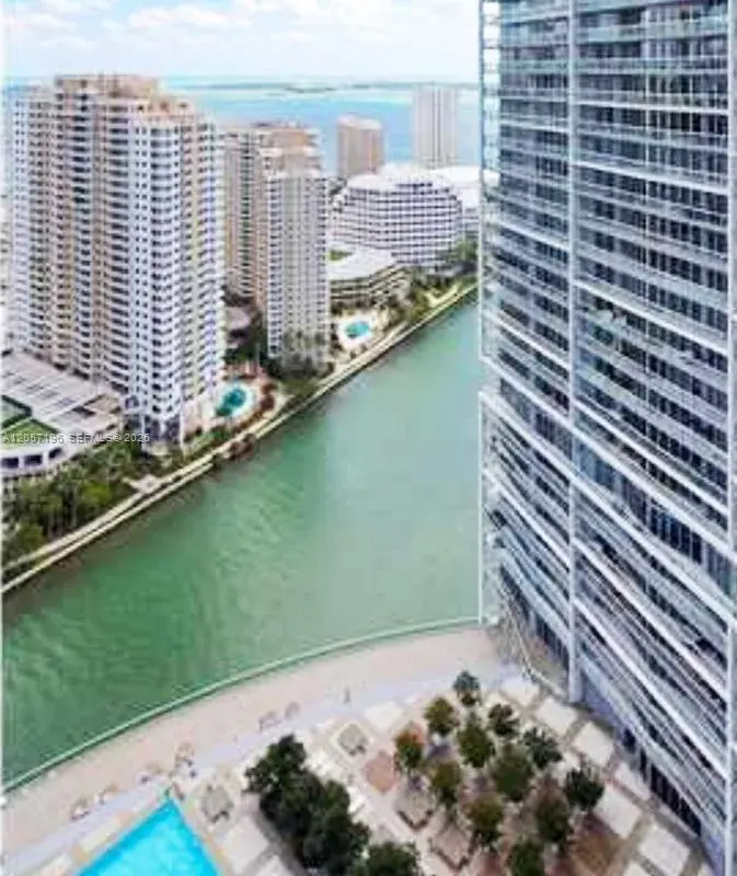 475 Brickell Ave # 3411, Miami FL 33131