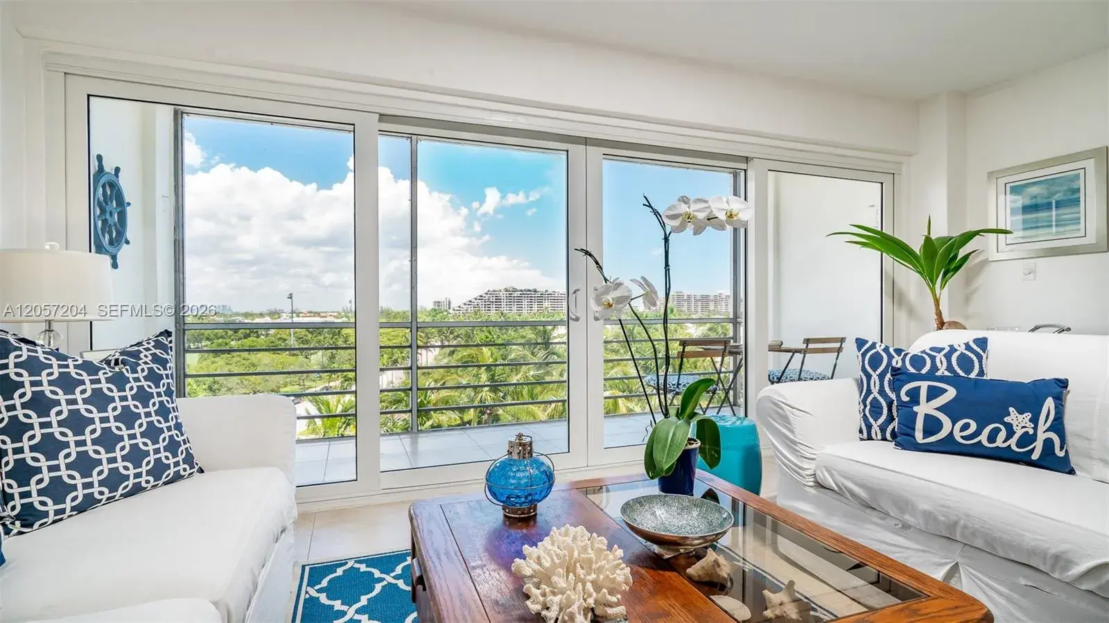 2 bedroom 2 bath Residential Lease for rent at 555 Crandon Blvd # 71, Key Biscayne FL 33149