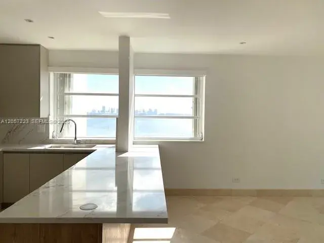 1408 Brickell Bay Dr # 1009, Miami FL 33131
