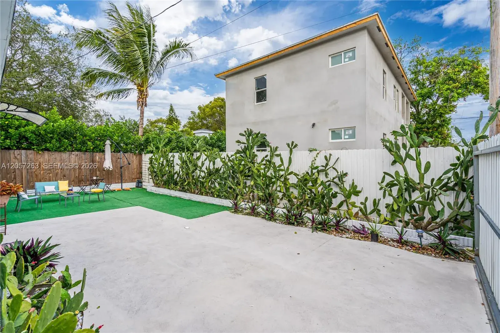 519 nw 52 st # 0, Miami FL 33127