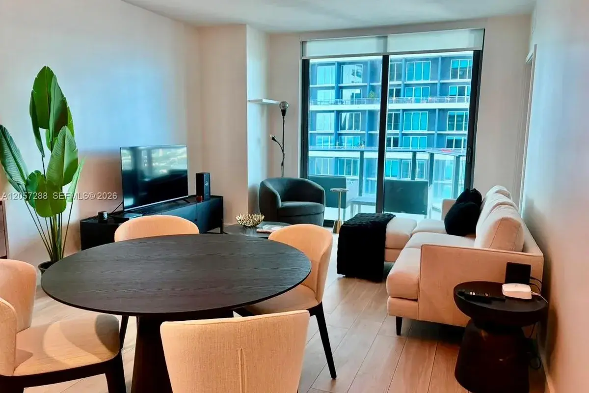 1300 S Miami Ave # 3808, Miami FL 33130