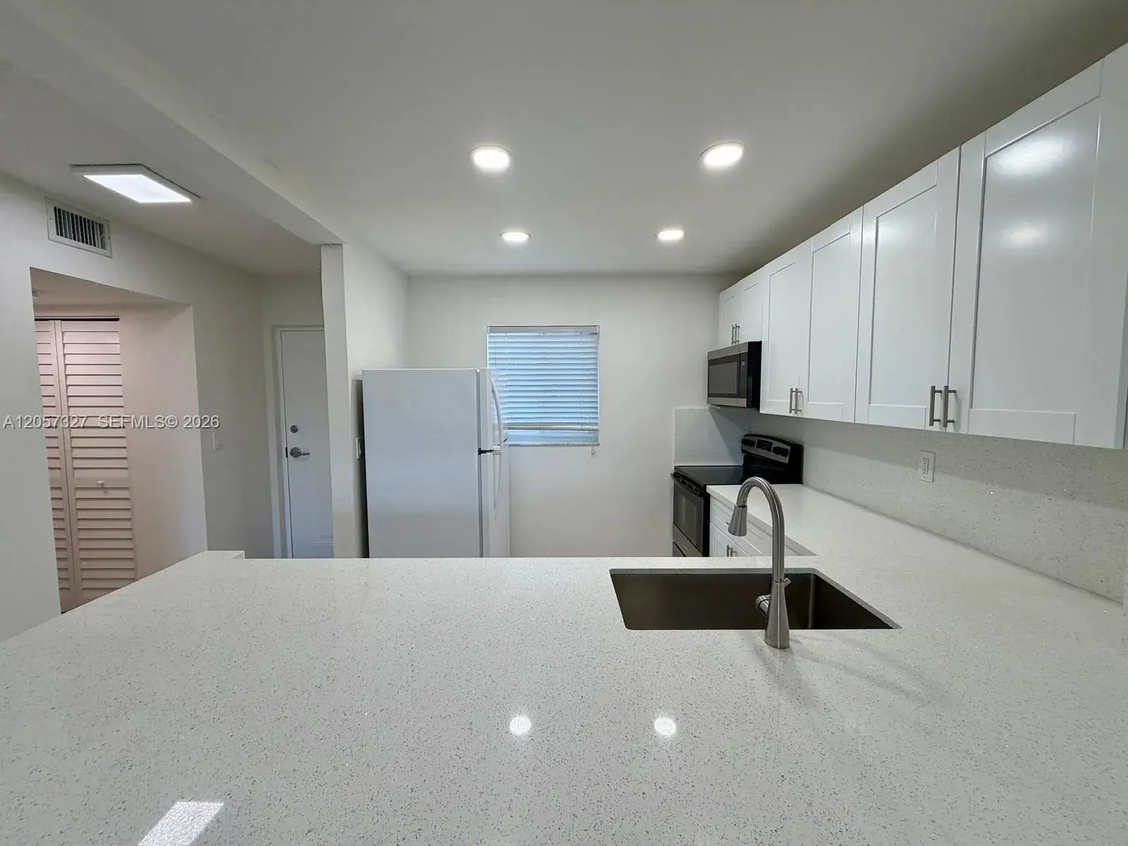 7730 Camino Real # 406, Miami FL 33143