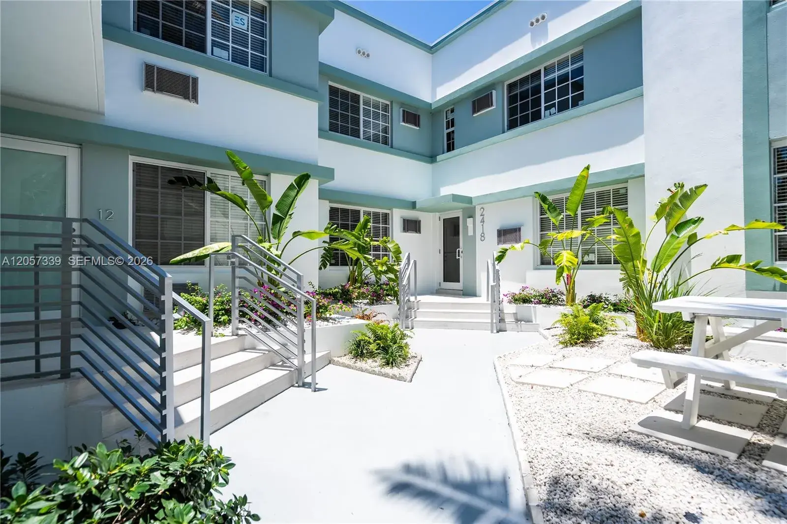 1 bedroom 1 bath Residential Lease for rent at 2416 Flamingo Dr # 15, Miami Beach FL 33140