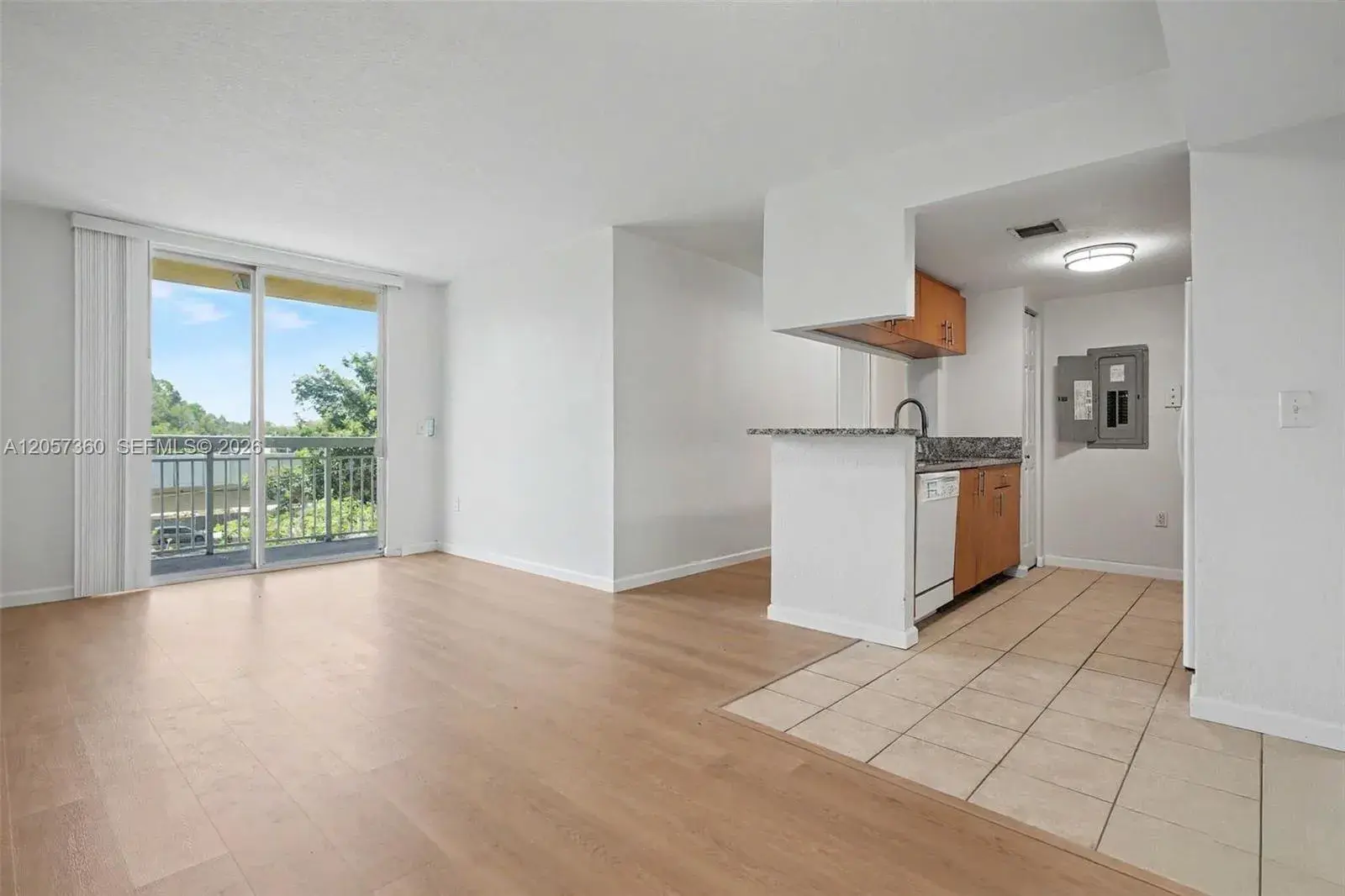 816 NW 11th St # 402, Miami FL 33136