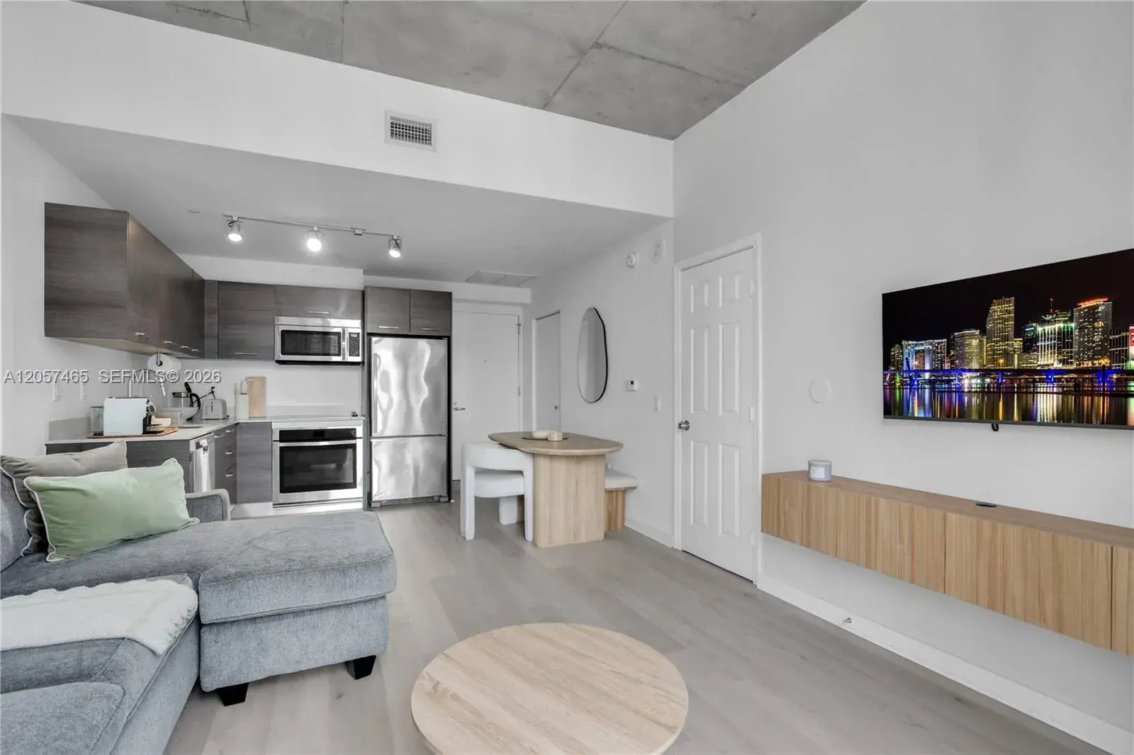151 SE 1st St # 2109, Miami FL 33131