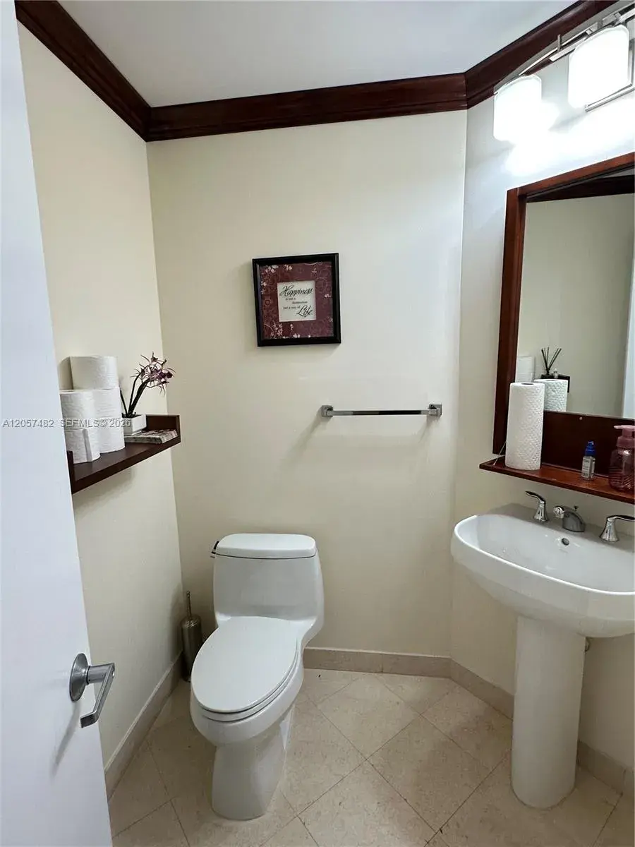 1060 E BRICKELL AV # 3001, Miami FL 33131