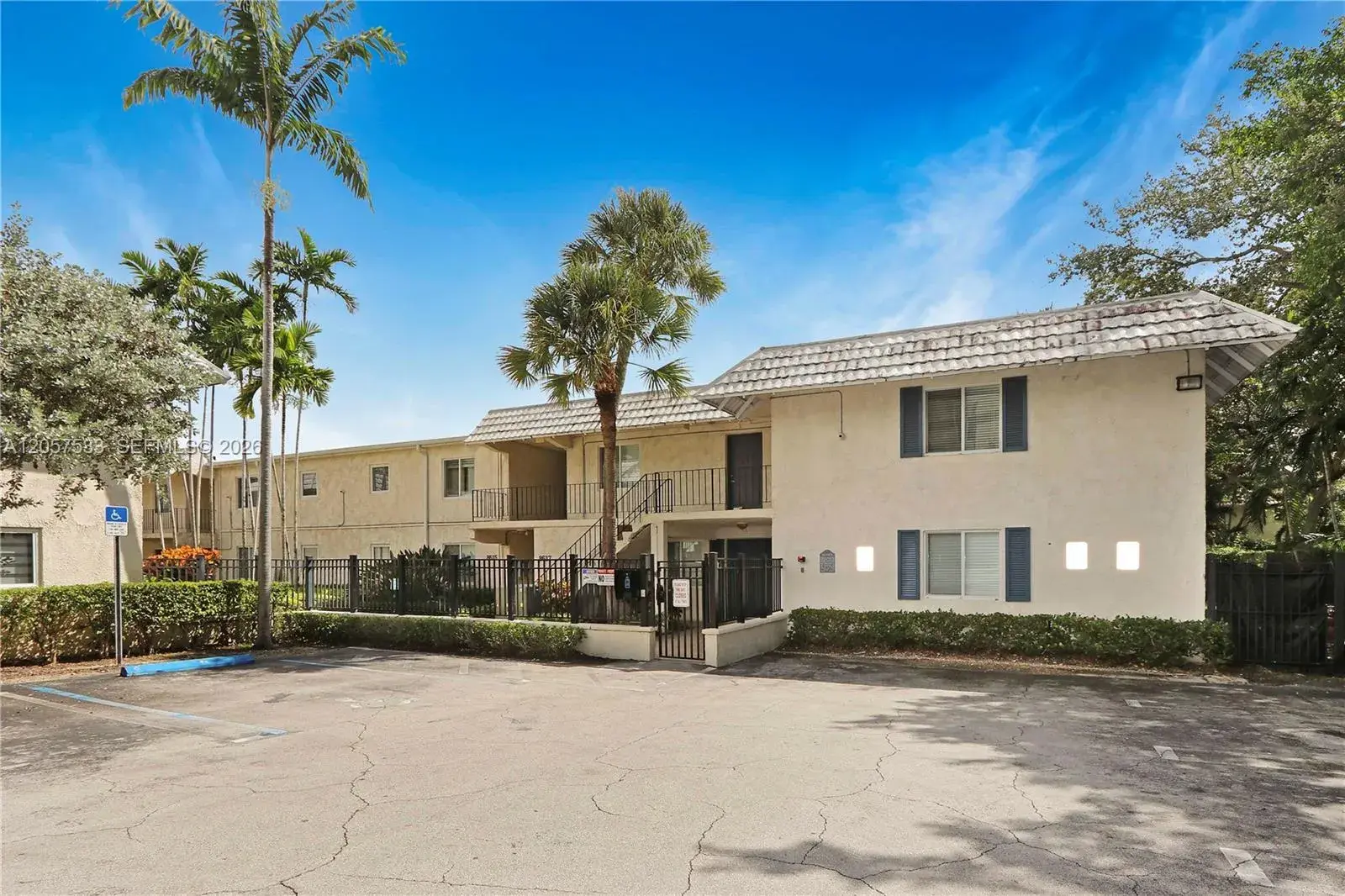 8617 SW 68th Ct # 24, Pinecrest FL 33156