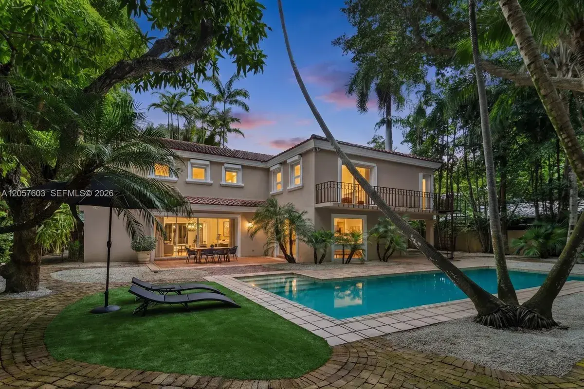 3798 Matheson Ave, Miami FL 33133