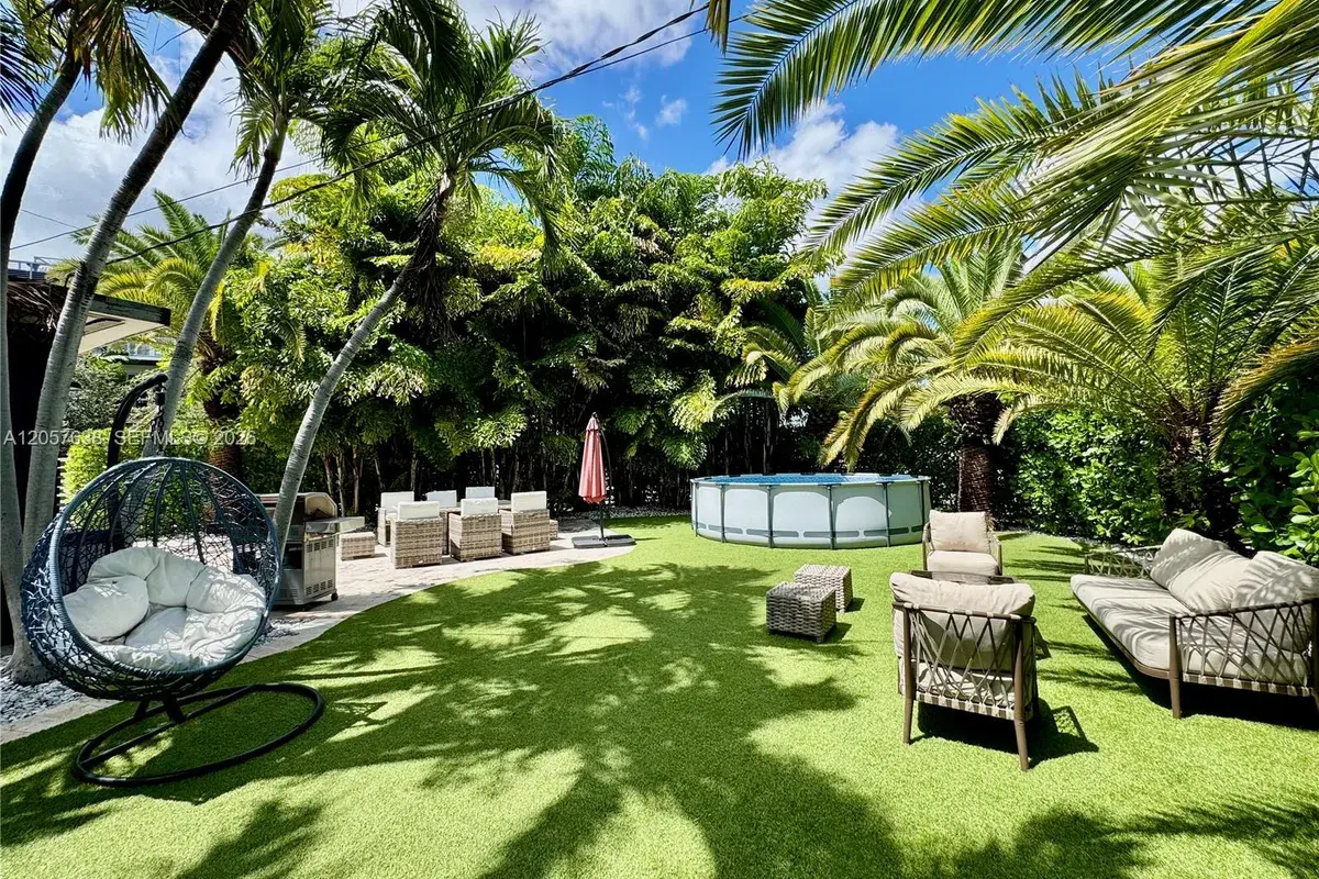 1800 SW 5th Ave, Miami FL 33129