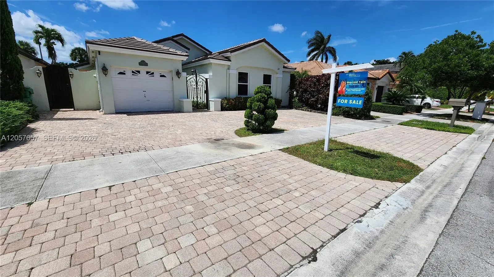 14249 SW 90th Ter, Miami FL 33186