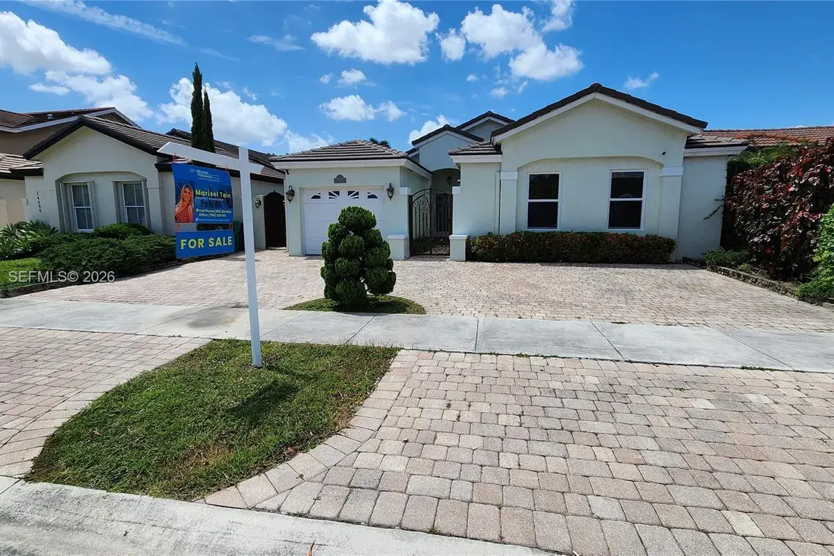 14249 SW 90th Ter, Miami FL 33186