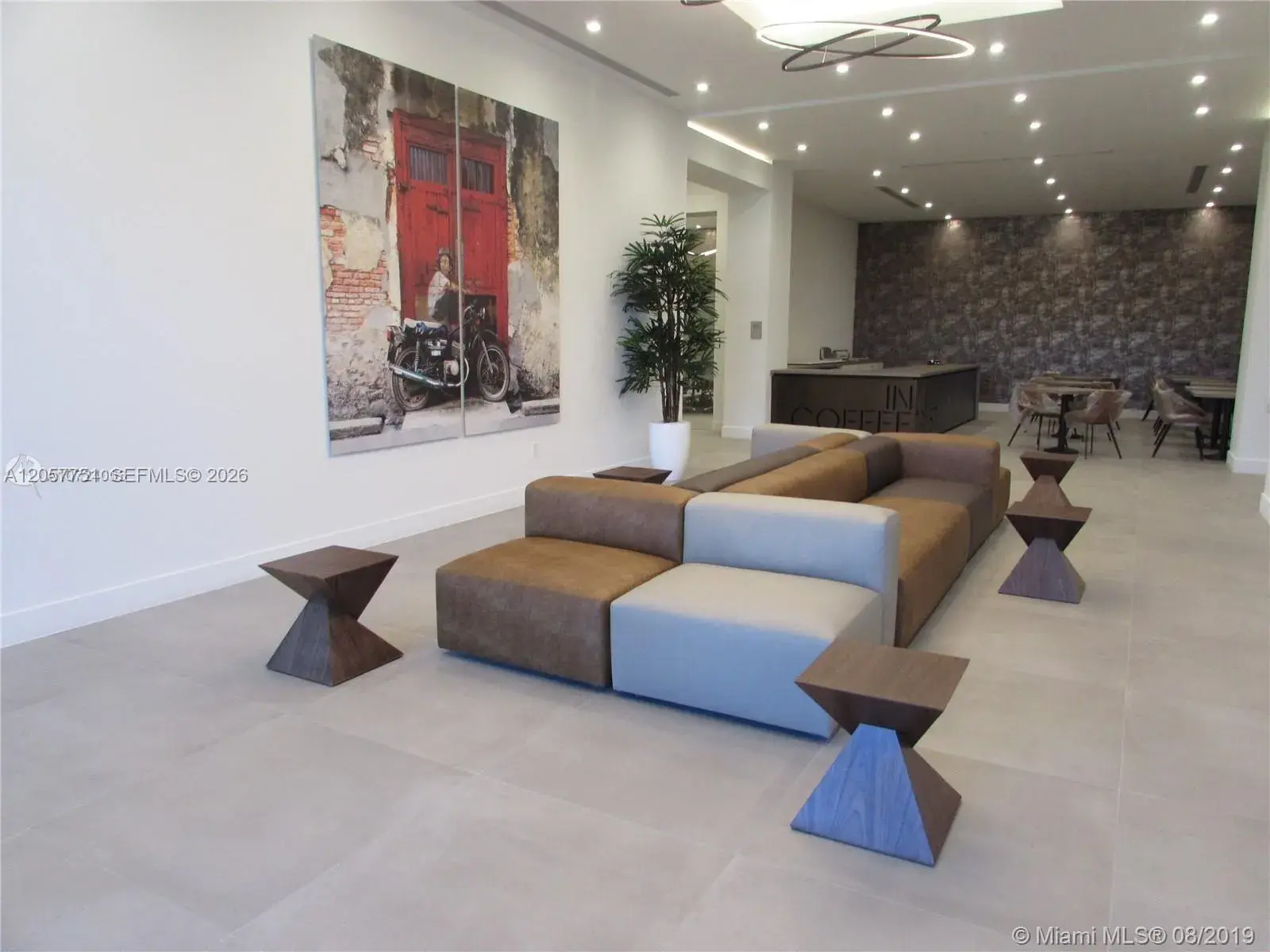 800 SE 4th Ave # 107, Hallandale Beach FL 33009