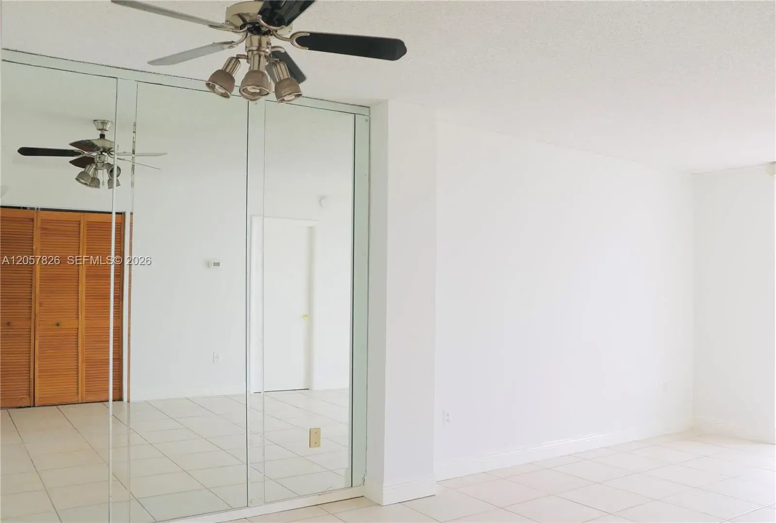 6900 Bay Dr # 4A, Miami Beach FL 33141
