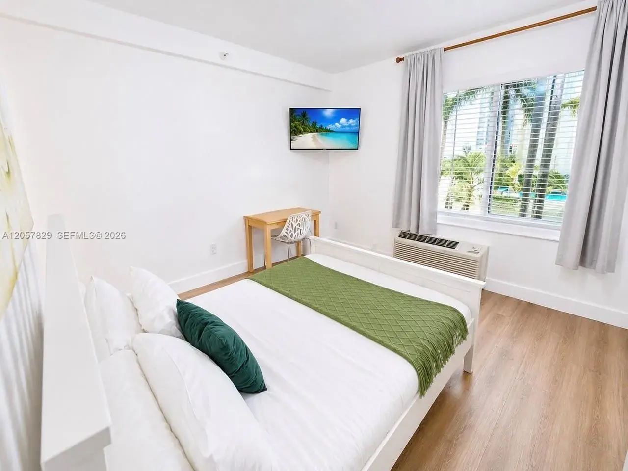 3025 Indian Creek Dr # 106, Miami Beach FL 33140