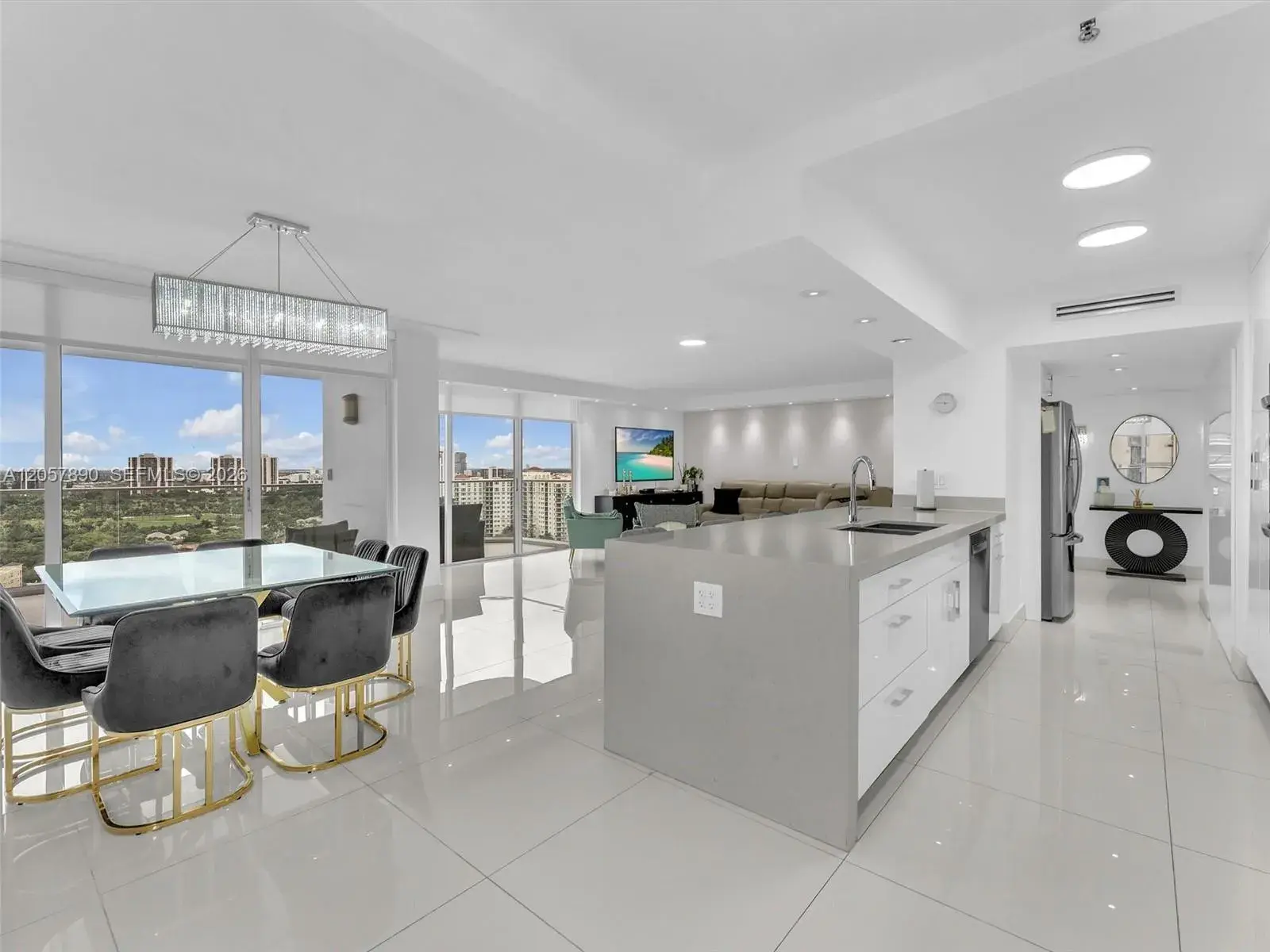 2 bedroom 2 bath Residential Lease for rent at 19707 Turnberry Way # 21D, Aventura FL 33180