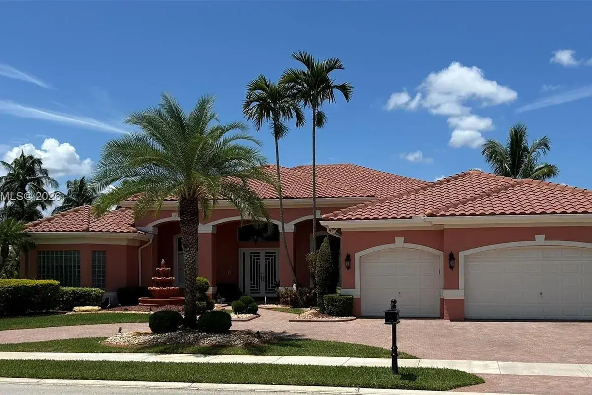 15171 SW 35th St, Davie FL 33331